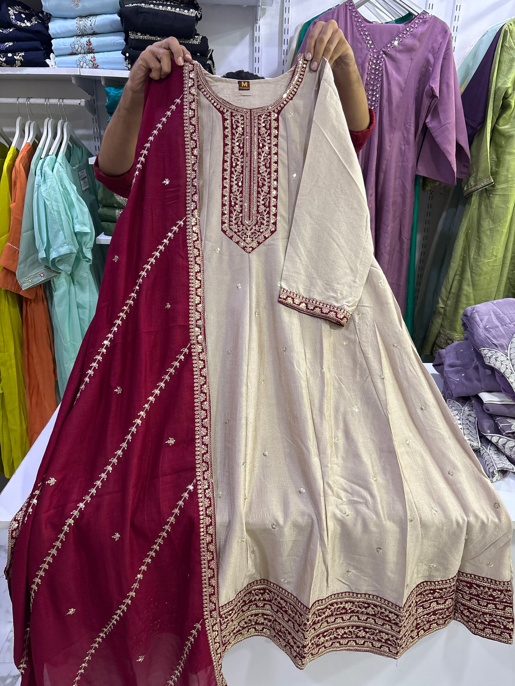 Anarkali kurta set