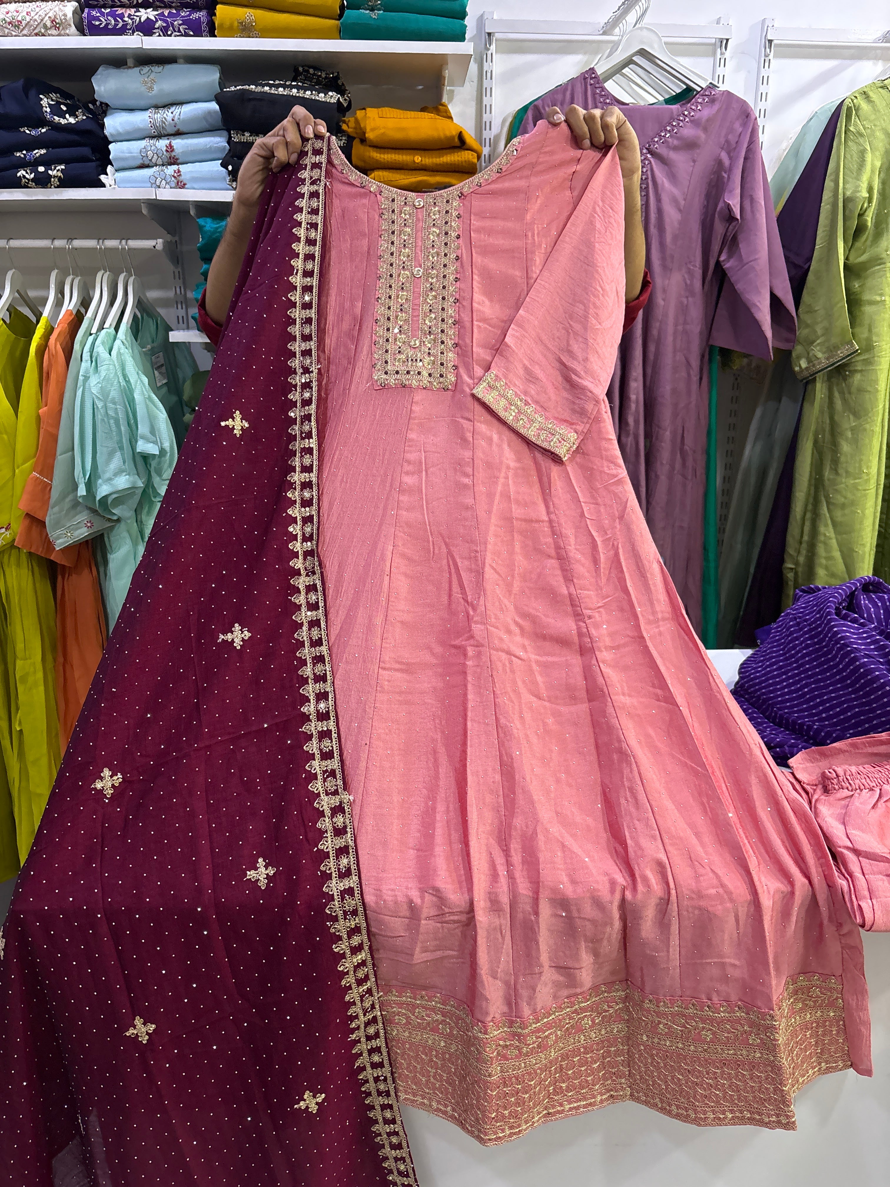 Anarkali kurta set