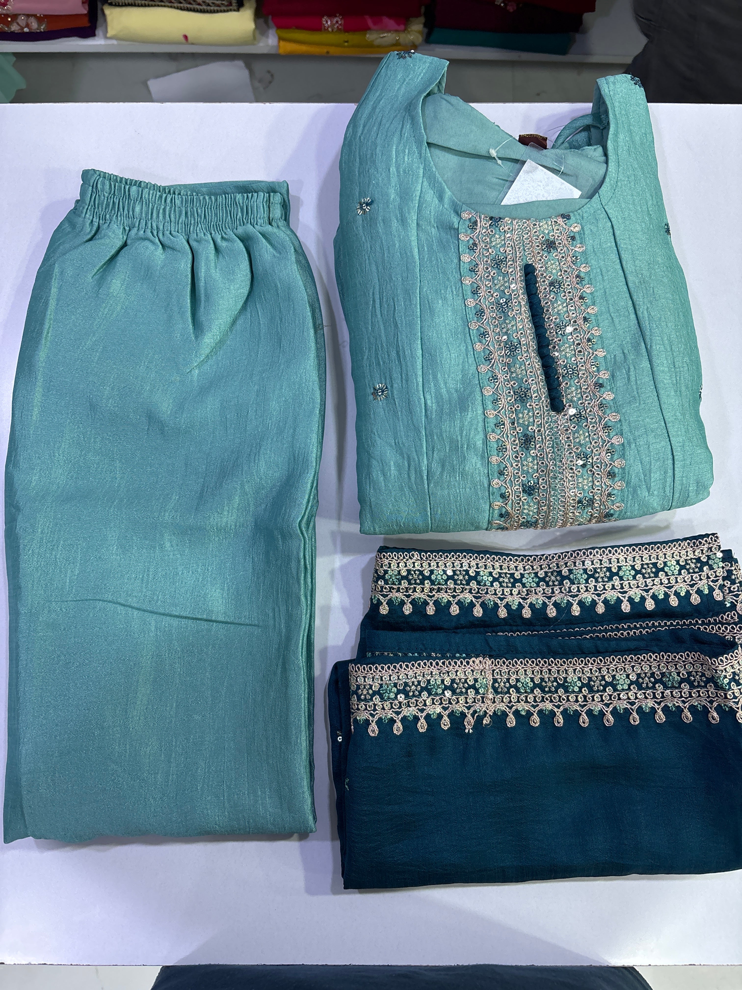 Anarkali kurta set