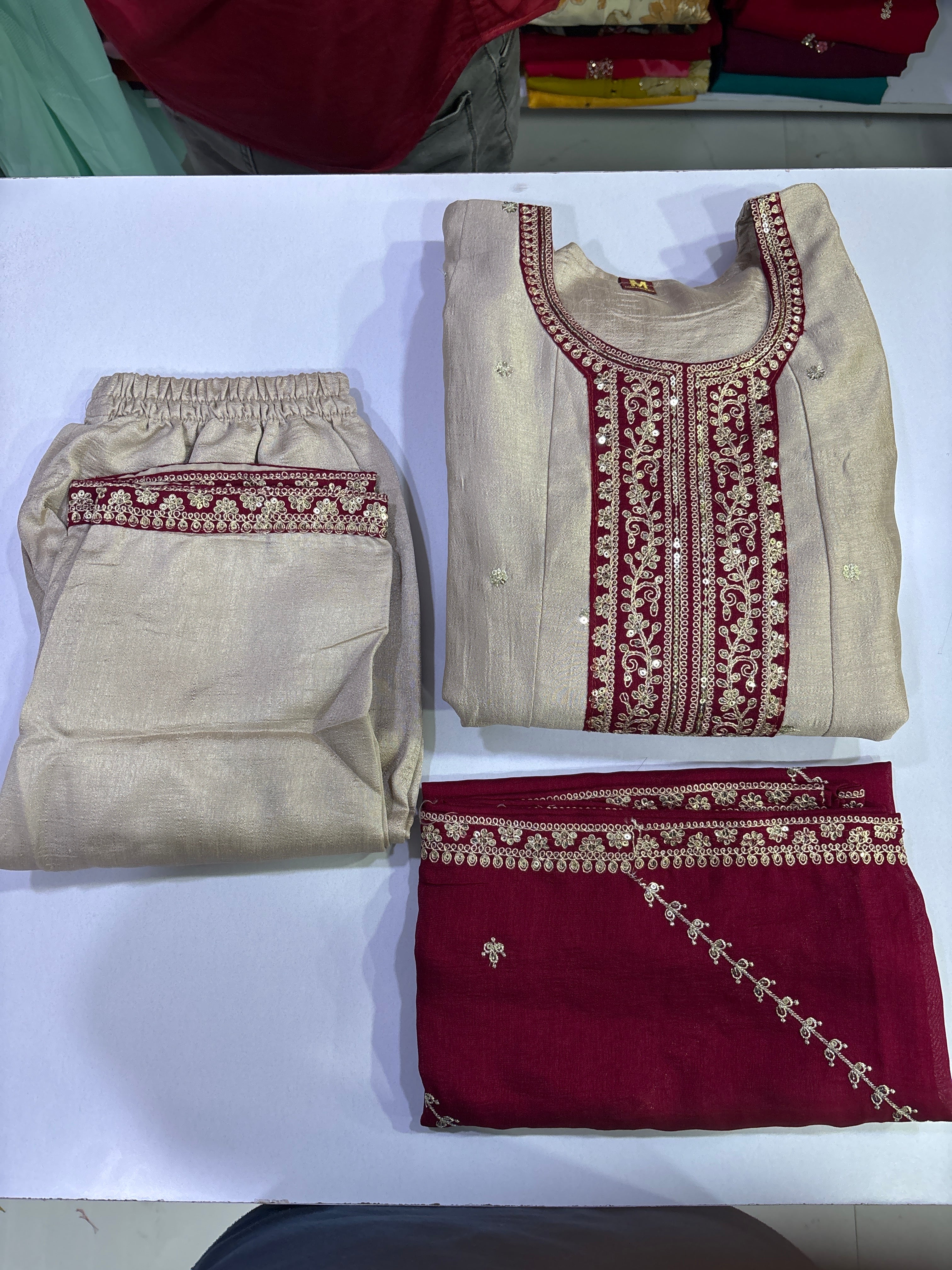 Anarkali kurta set