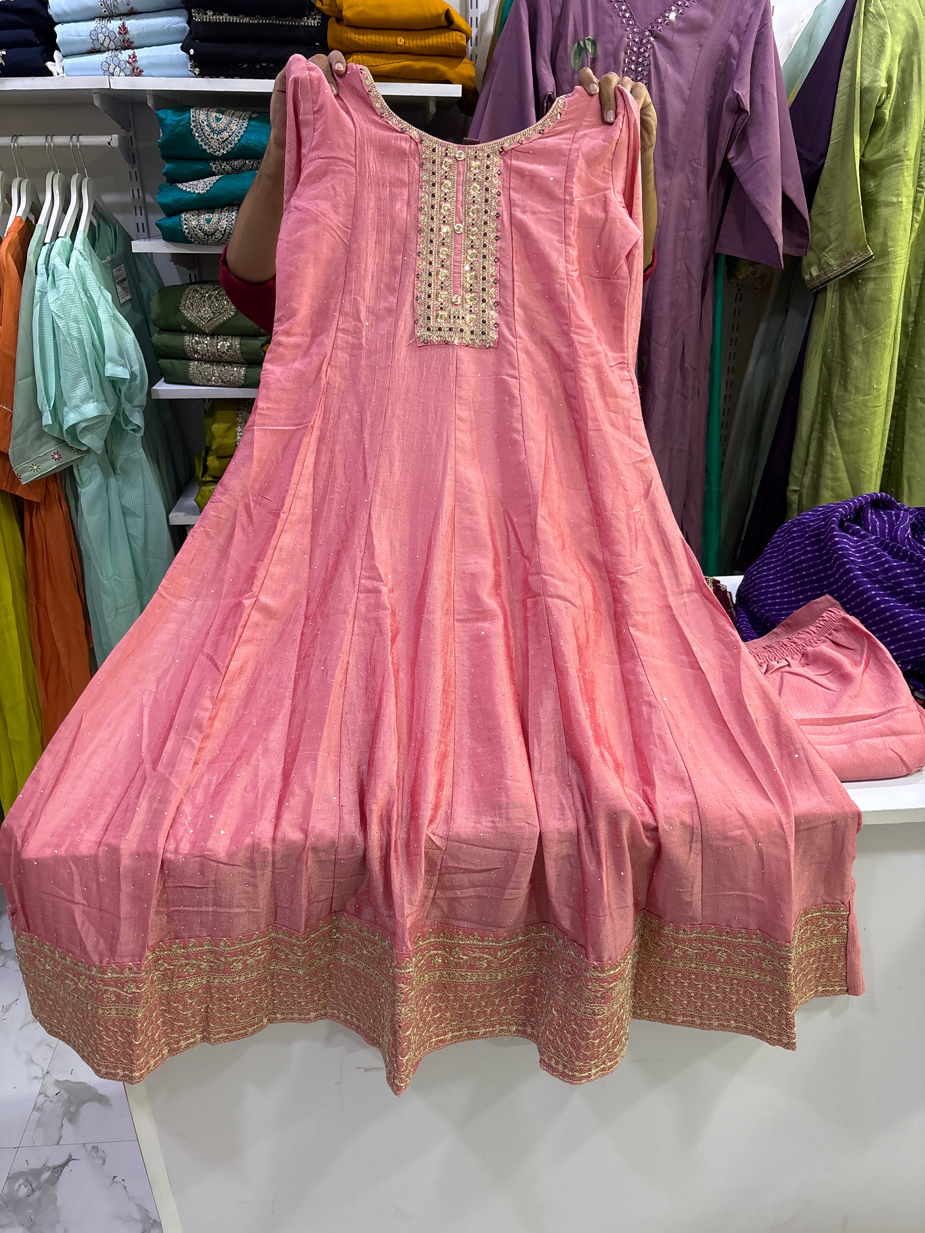 Anarkali kurta set